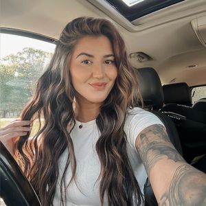Meet your Posher, Lexie